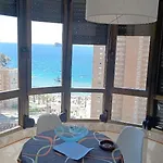 아파트 Coblanca Beach 베니돔