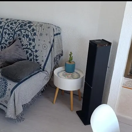 Coblanca Beach Apartment